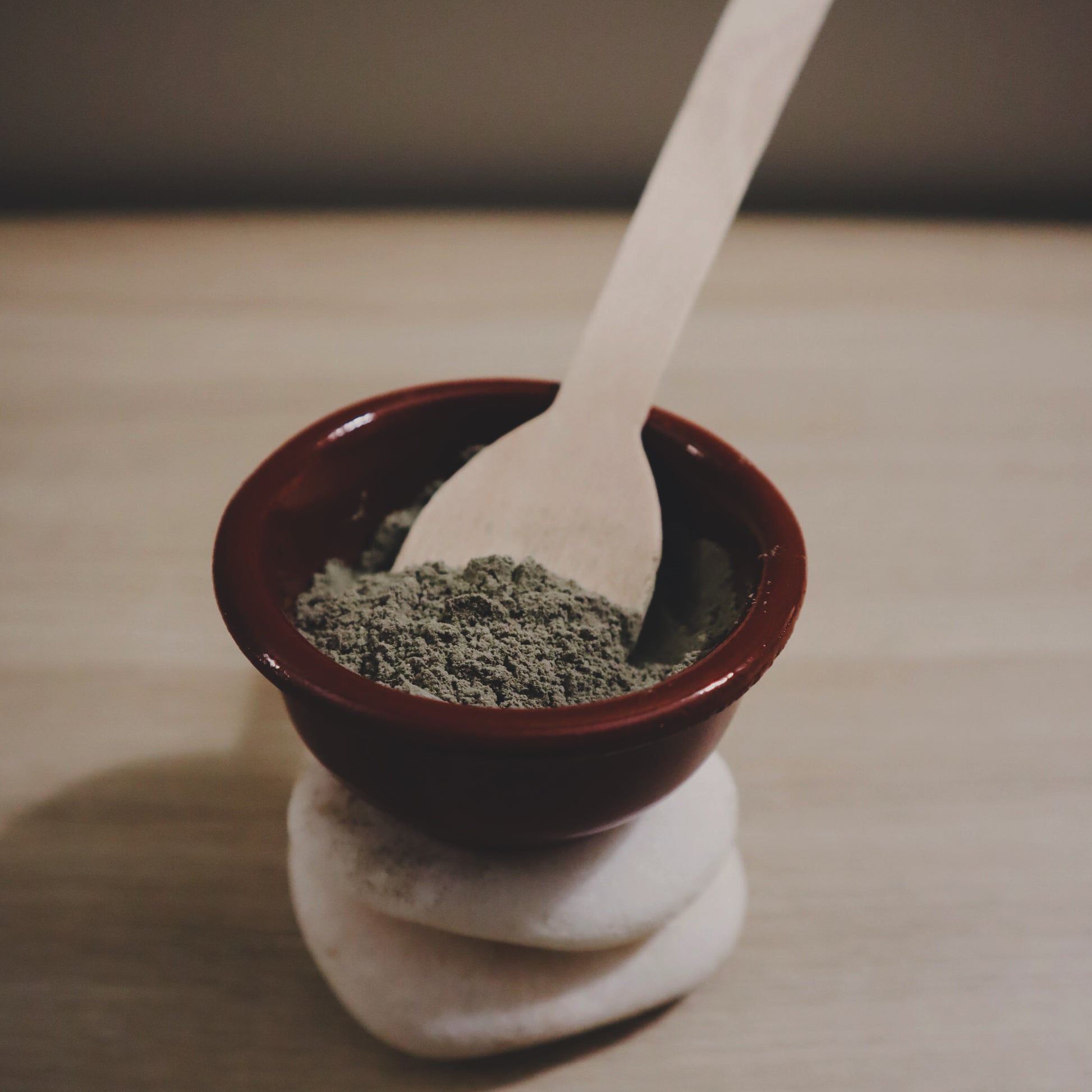 deep cleansing facials - dead sea mud powder
