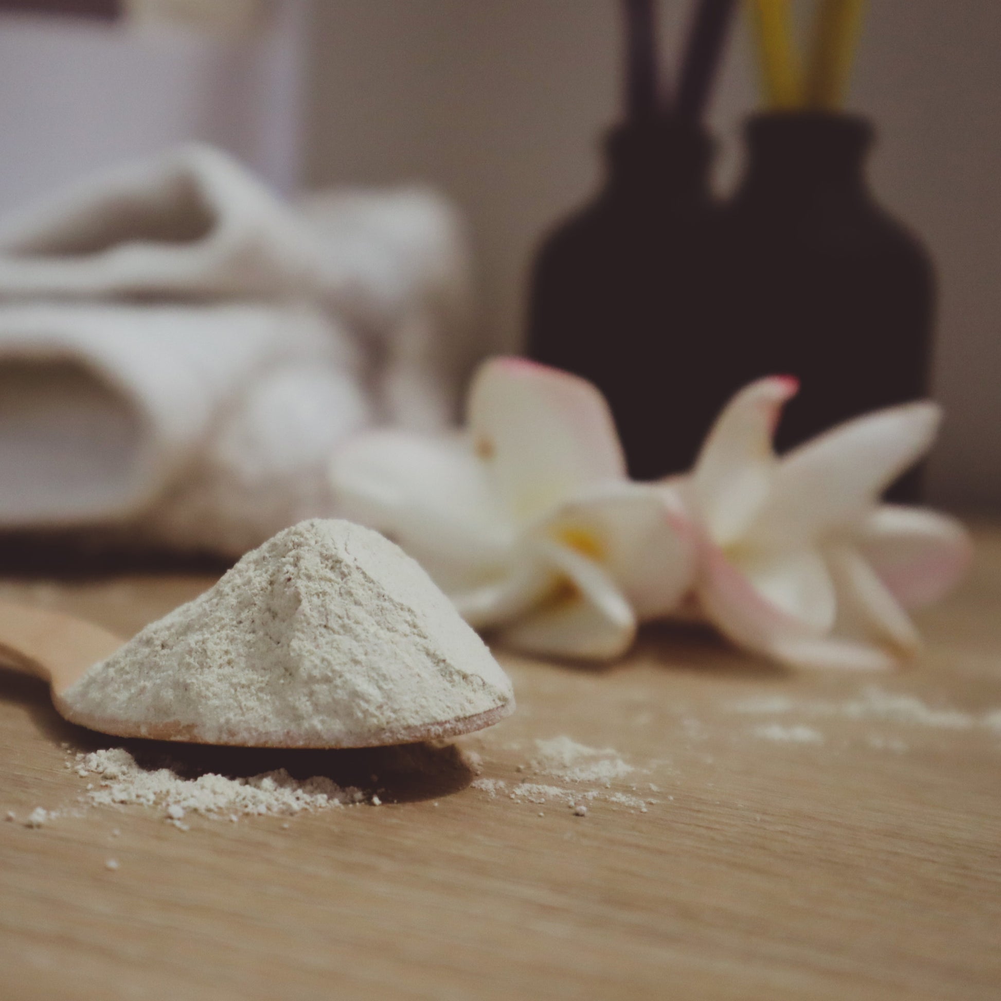 White Kaolin Clay - Superfine - Organic Superfoods